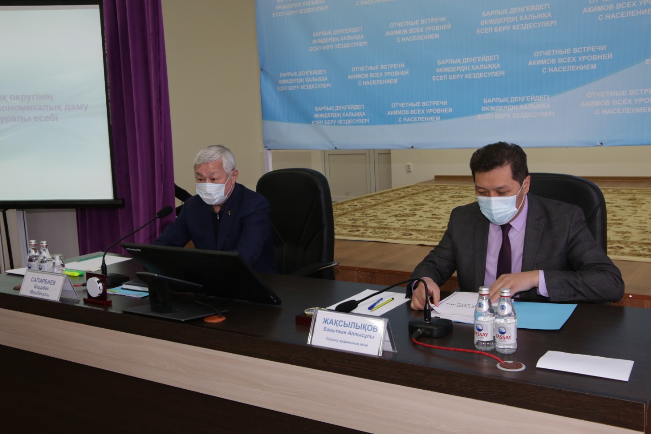 Berdibek Saparbaev aýyl ákimderiniń esebine qatysýda