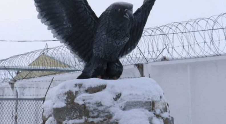 «Qara búrkittiń» burynǵy bastyǵy 8,5 jylǵa sottaldy