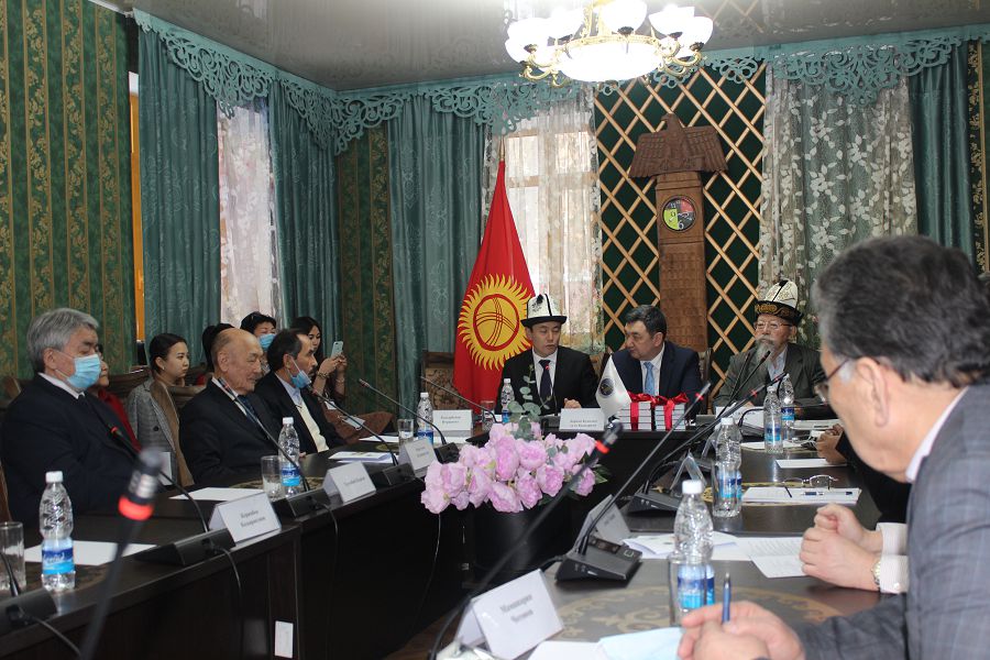 Qazaq pen qyrǵyzǵa ortaq aqyn (Jambyldyń 175 jyldyq mereıtoıy Qyrǵyzstanda atalyp ótti)