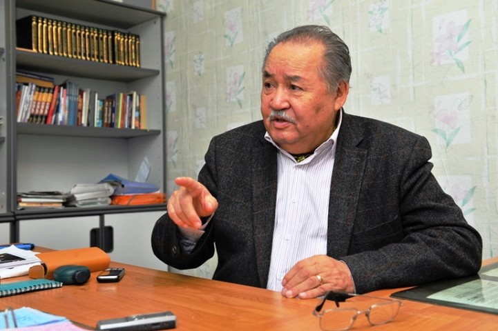 Aqıqat pen Ardyń júgin arqalap ótken qalamger