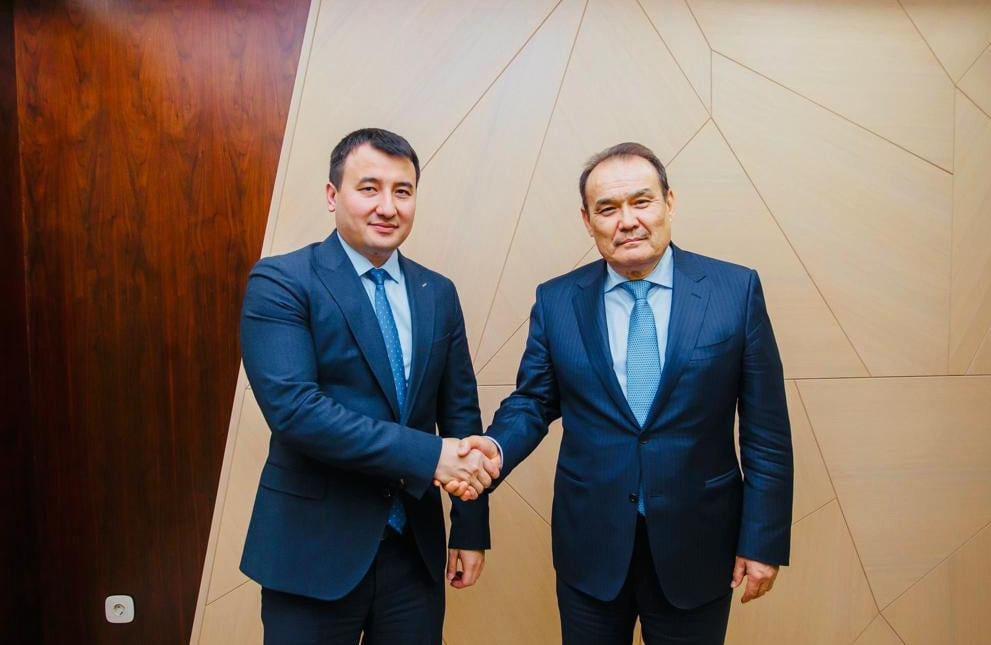 Túrki  keńesiniń Bas hatshysy Baǵdad Ámireev О́zbekstanǵa bardy