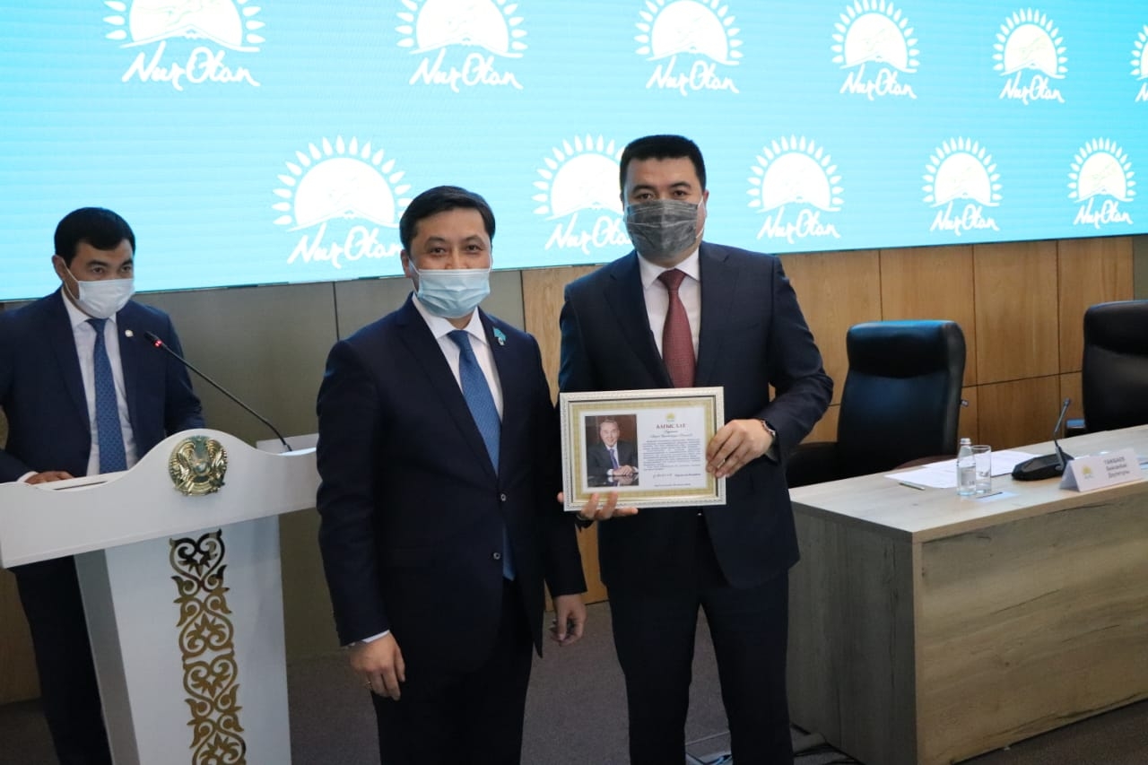 Túrkistan oblysynda 3 myńǵa jýyq dáriger biliktiligin arttyrdy