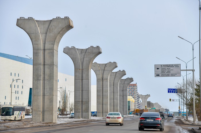 Júrisi jeńil, «joly aýyr» LRT