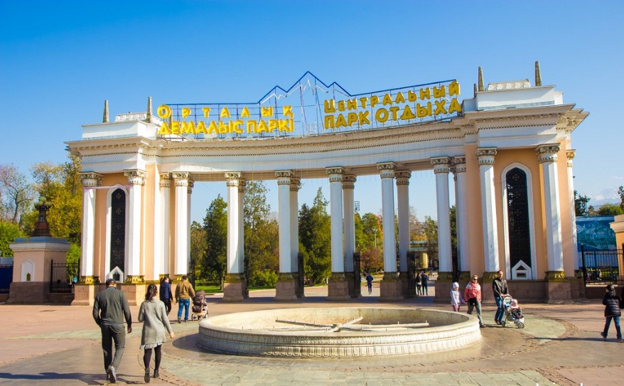 Almaty Ortalyq parkinde stýdentter jataqhanasy salynbaq