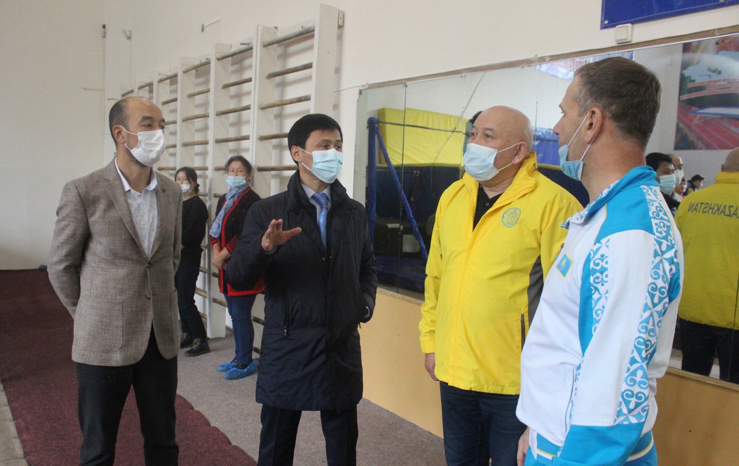 Kúrdeli kezeńde qarqyn báseńdegen joq