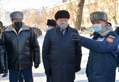 Janǵan úıdiń turǵyndary nazardan tys qalmaıdy