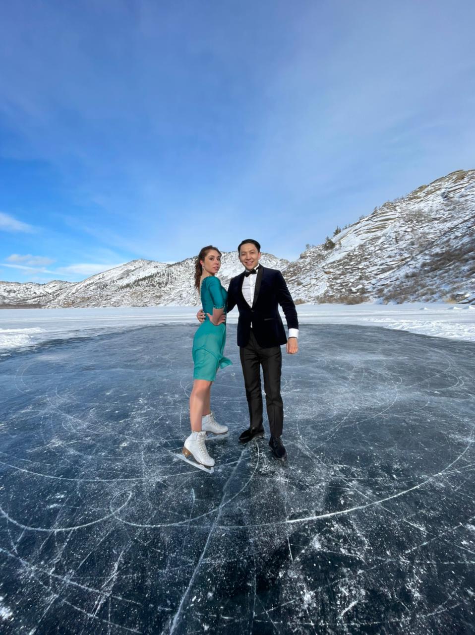 Kók muz, bıshi qyz