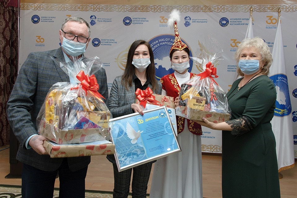 Oblystyq assambleıa alǵys gımnin shyrqady