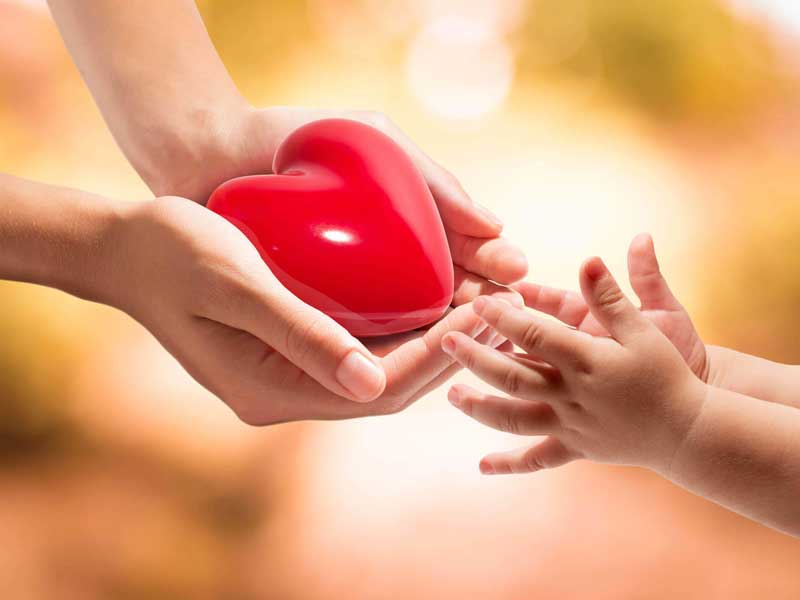 Aınalamyzǵa meıirim tógip júreıik