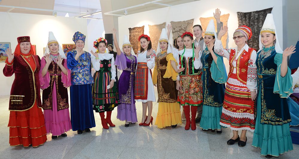 Qıynshylyq bir-birimizdi syılaýdy úıretti