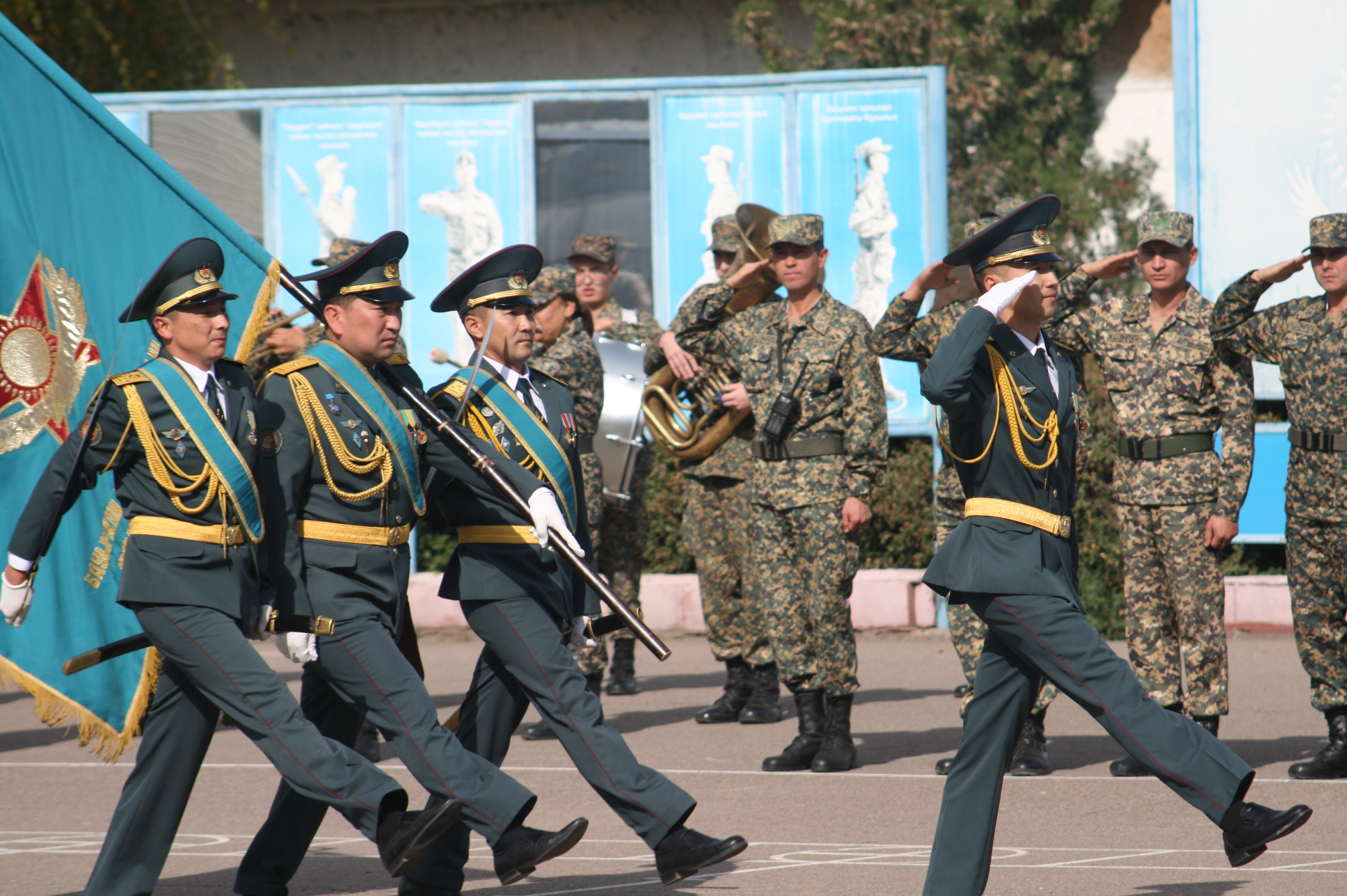 Qýatty qurylymnyń shýaqty merekesi