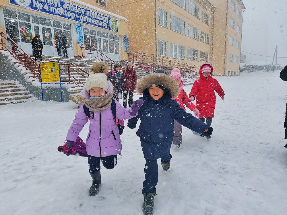 «Qańbaq shal» – balalar aýylynda