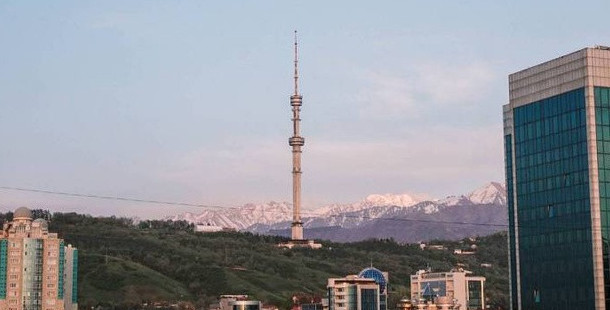 Almatyda karantın sharalaryn buzǵan 180 mekemeniń tizimi jarııalandy