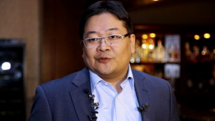 Máselege keńinen qaraý kerek