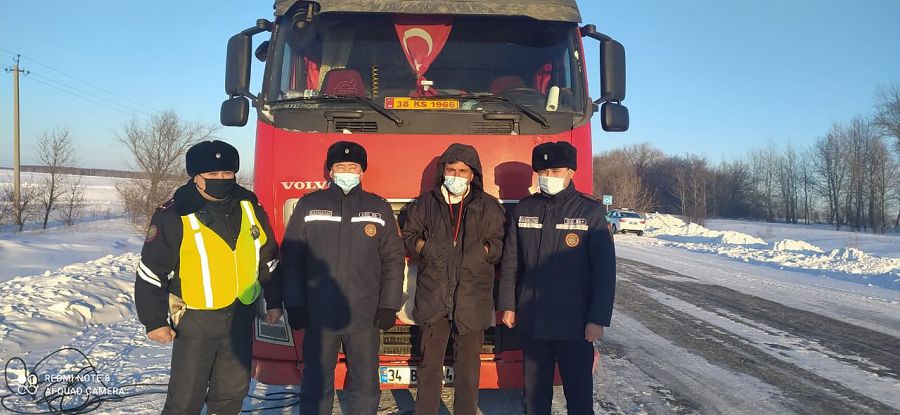 «Men mundaı polısııany esh jerden kórmedim...»