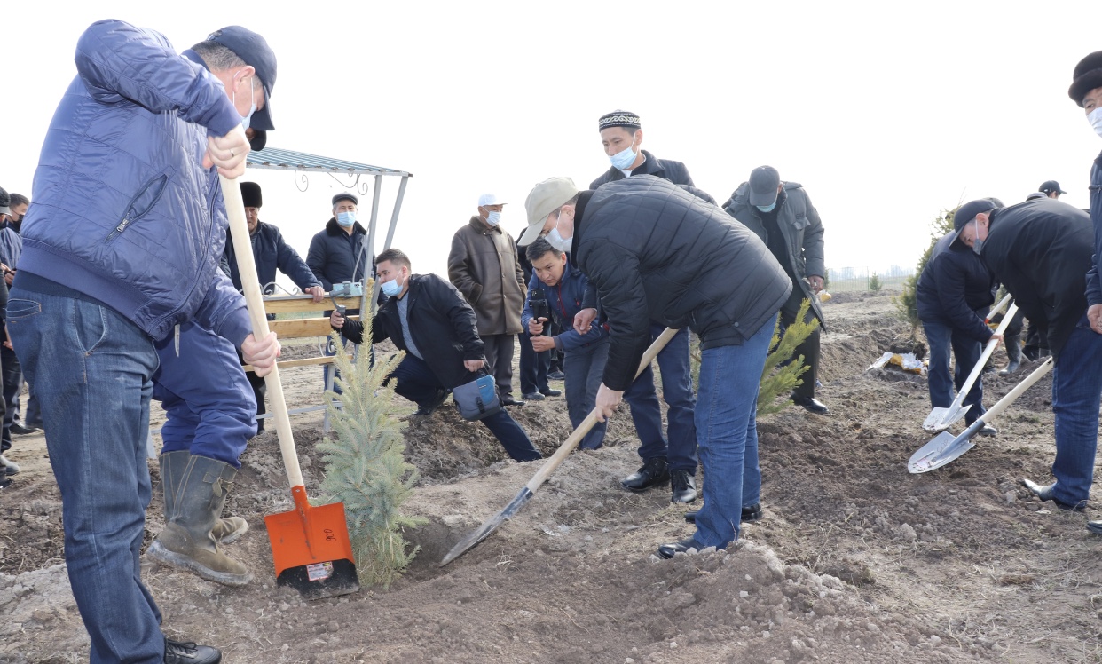 Atymtaı azamattar aýylǵa qoldaý kórsetýde
