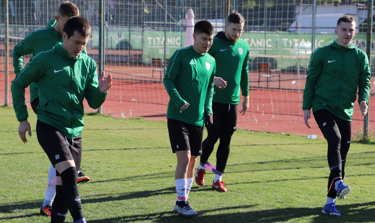 «Atyraý» komandasy aıyppul tóleıdi