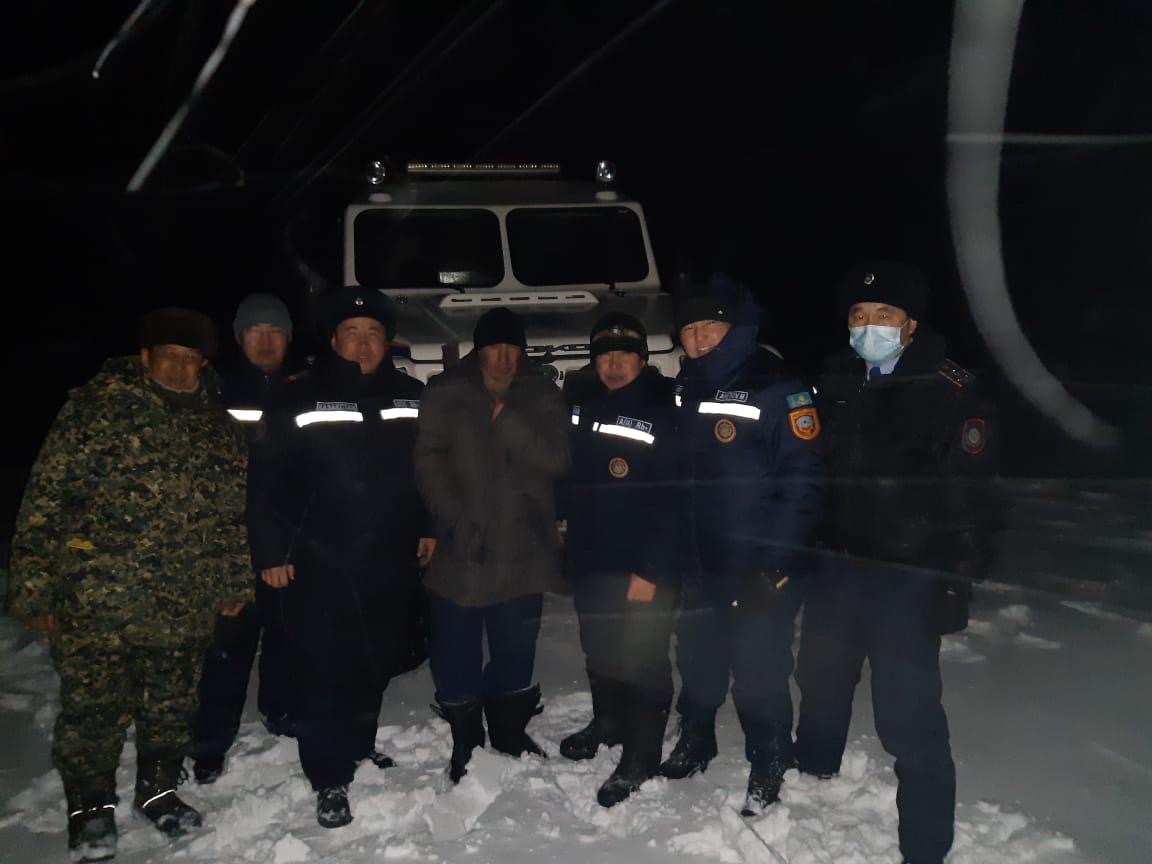 Naýryz boranynda adasqandar qutqaryldy