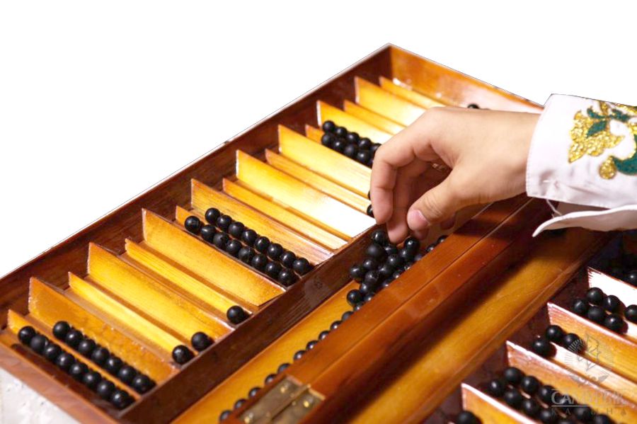 Zerdeli ulttyń oıyny