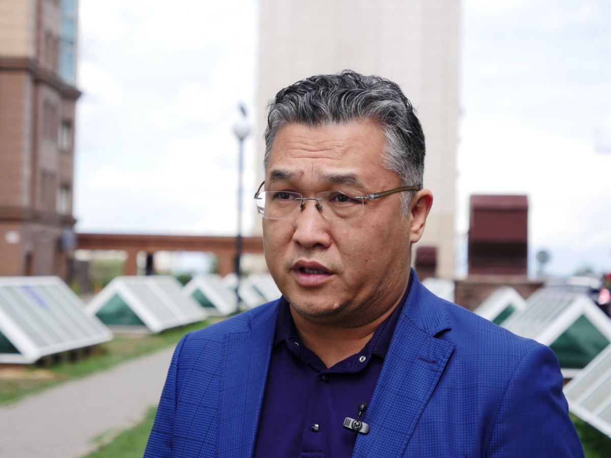 Kez kelgen másele halyqpen kelisilip sheshiledi