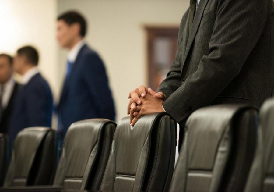 Kadr rezervi irikteýiniń birinshi kezeńinen ótti