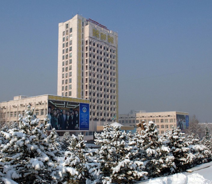 Bolashaq kóshbasshylarynyń sammıti ótti