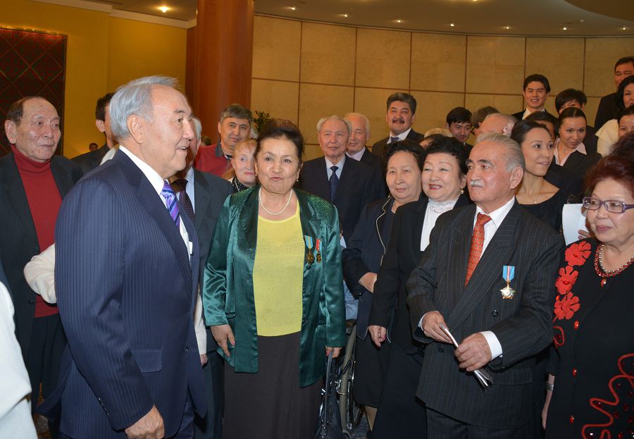 Aqtalǵan senim, kórkeıgen elim