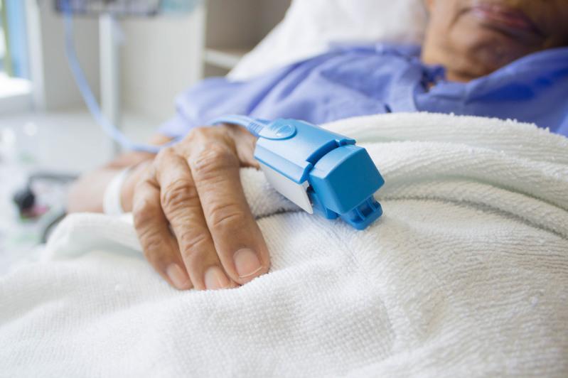 Qazaqstanda bir táýlikte 1,4 myń adam koronavırýs juqtyrdy