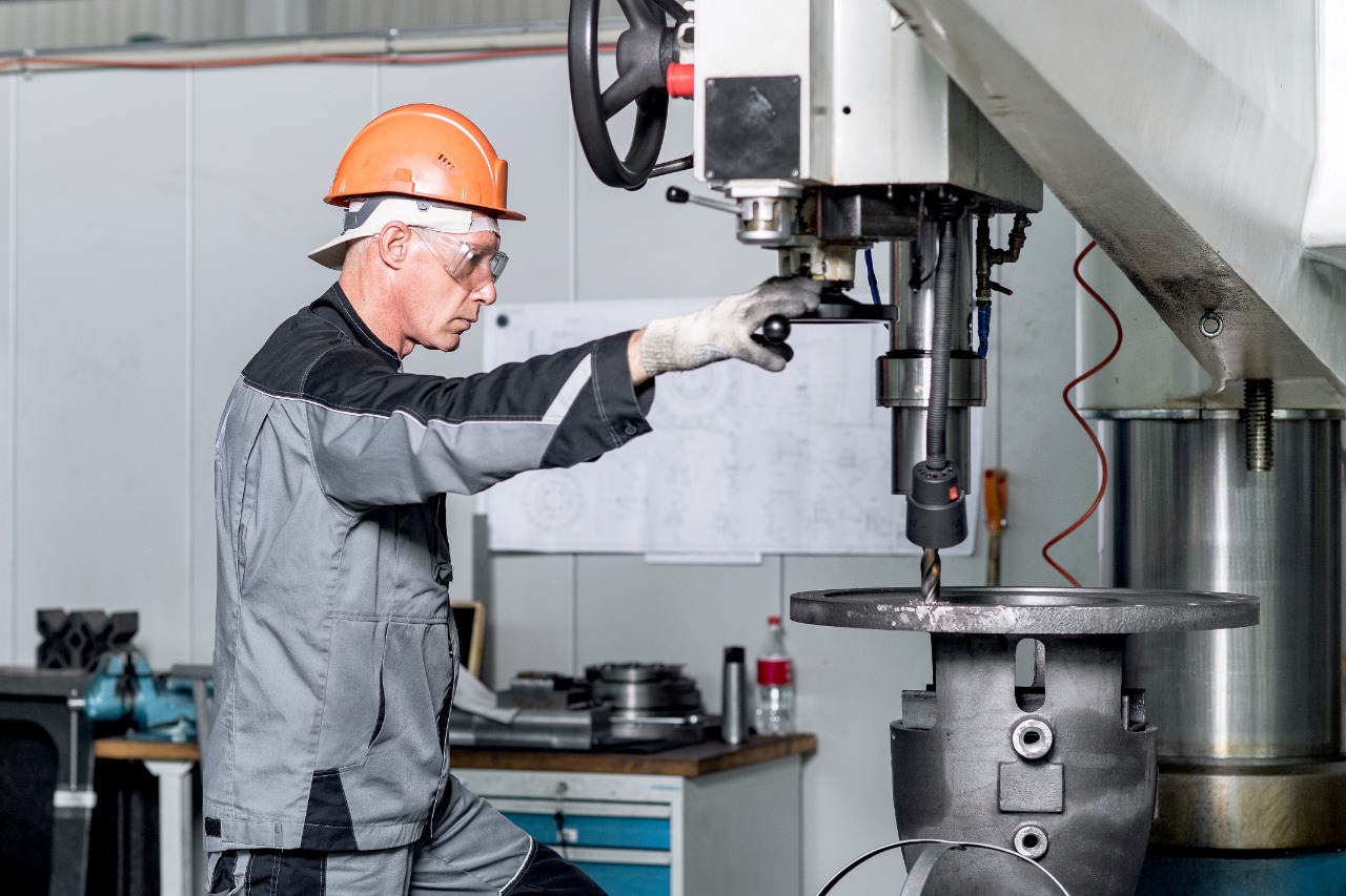 Qazaqstan mashına jasaýshylar Odaǵynda salany damytý jaıy talqylandy