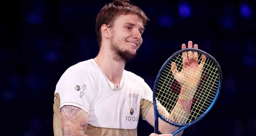 Aleksandr Býblık shırek fınalǵa shyqty