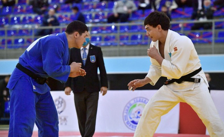 Dzıýdoshylar Bishkekte beldesedi