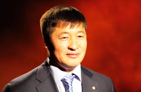 Turly­hanov prezıdenttik qyzmetke qaıta saılandy