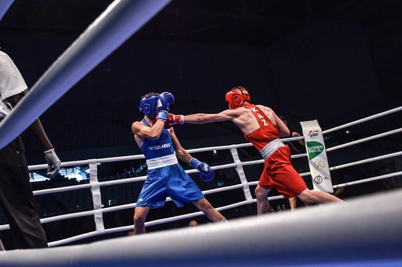 Tórt boksshy shırek fınalǵa shyqty