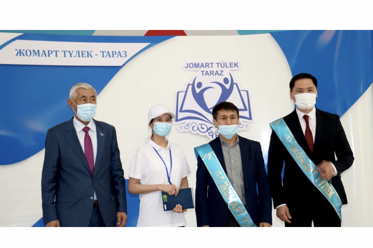 Tarazda «Jomart túlek – Taraz» kezdesýi ótti