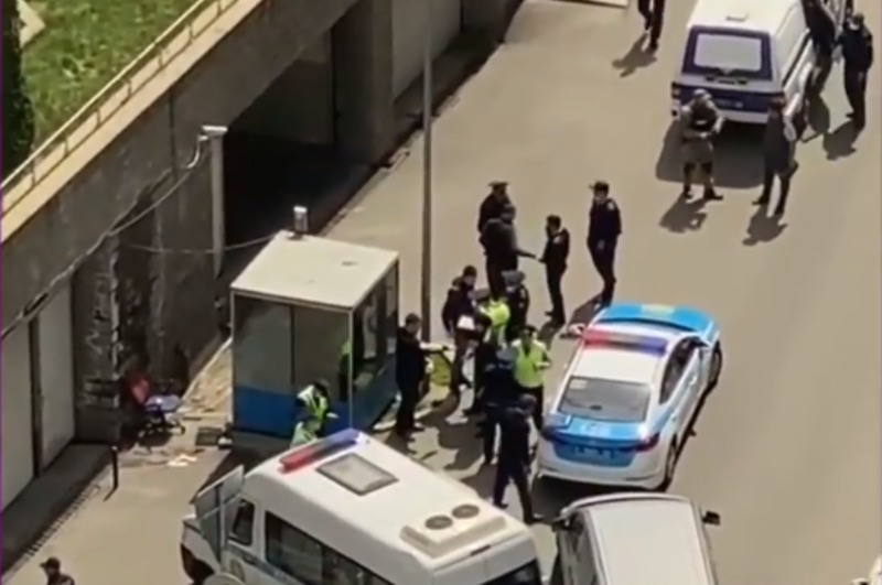 Almatydaǵy atystan kúzetshi aýyr jaraqat aldy