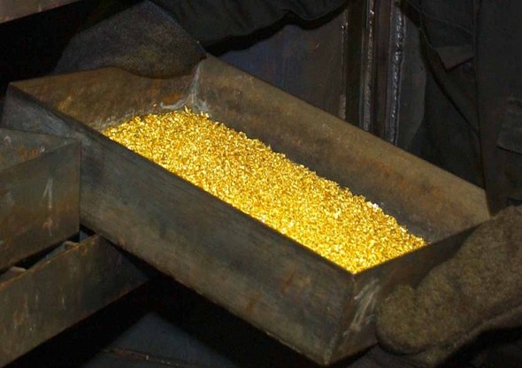 Altyn shyqqan jerdi belden qaz...