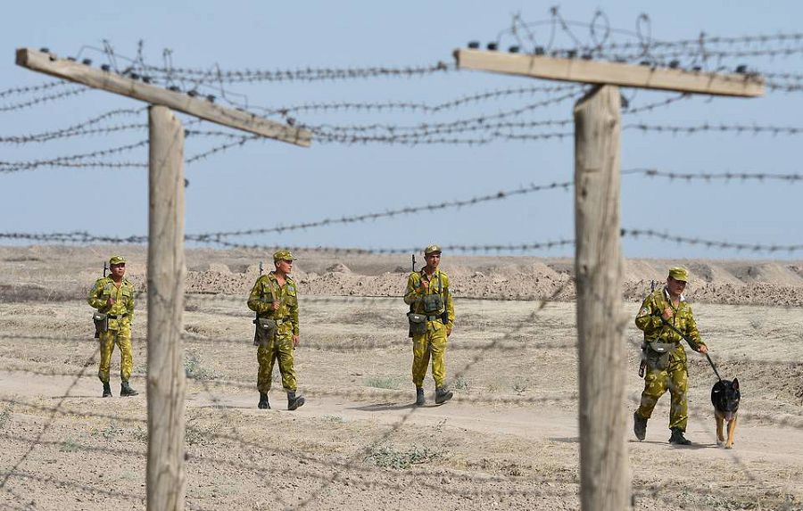 Qyrǵyz-tájik shekarasyndaǵy qaqtyǵys