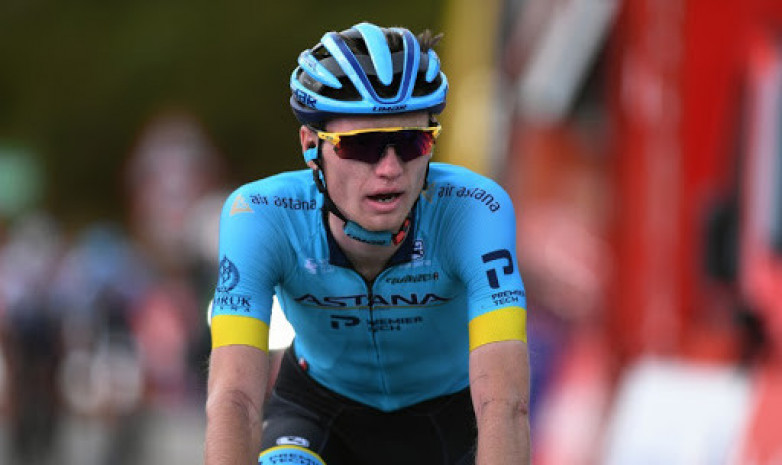 Vlasov úzdikter qatarynda