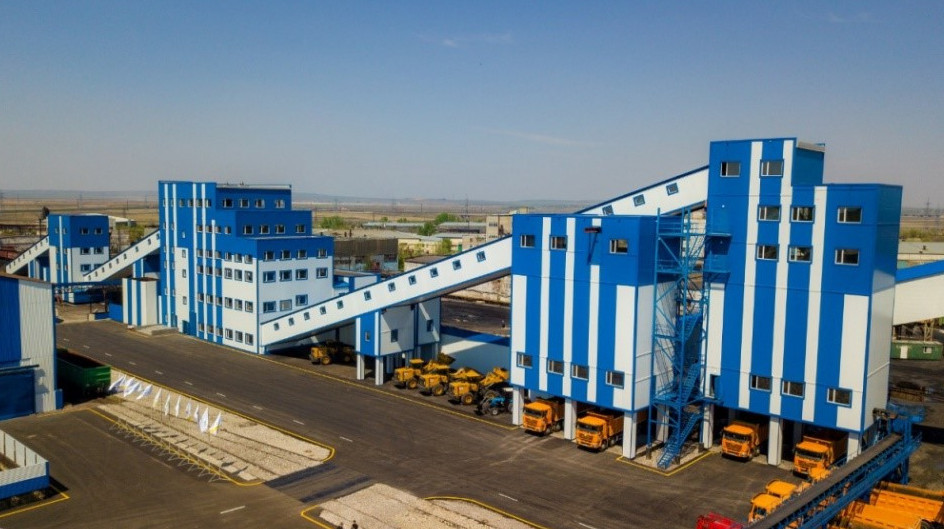 Kómir baıytý fabrıkasy  iske qosyldy