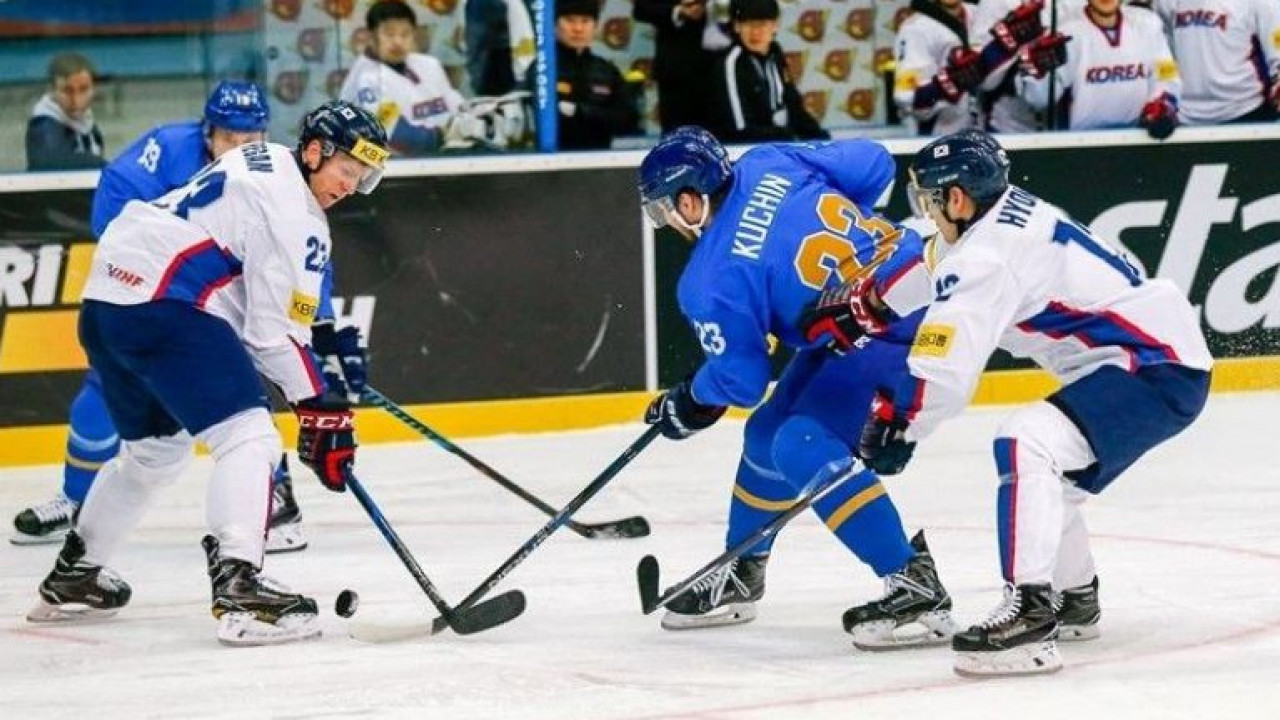 Hokkeıshilerdiń álem chempıonatynyń kestesi