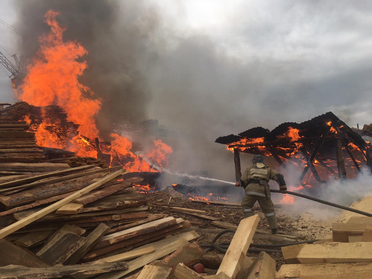 Semeıde úlken órt boldy