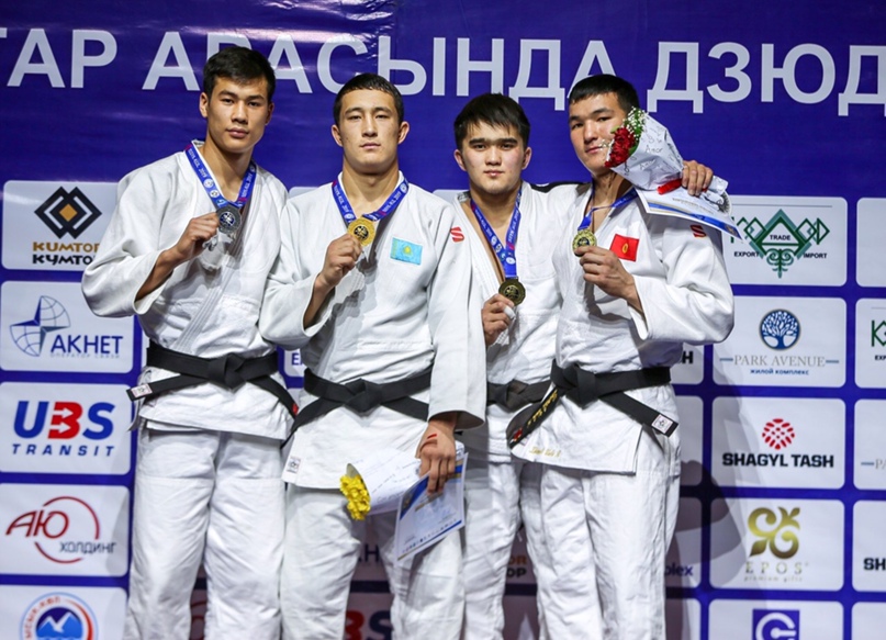 Abzal azamatty eske aldy