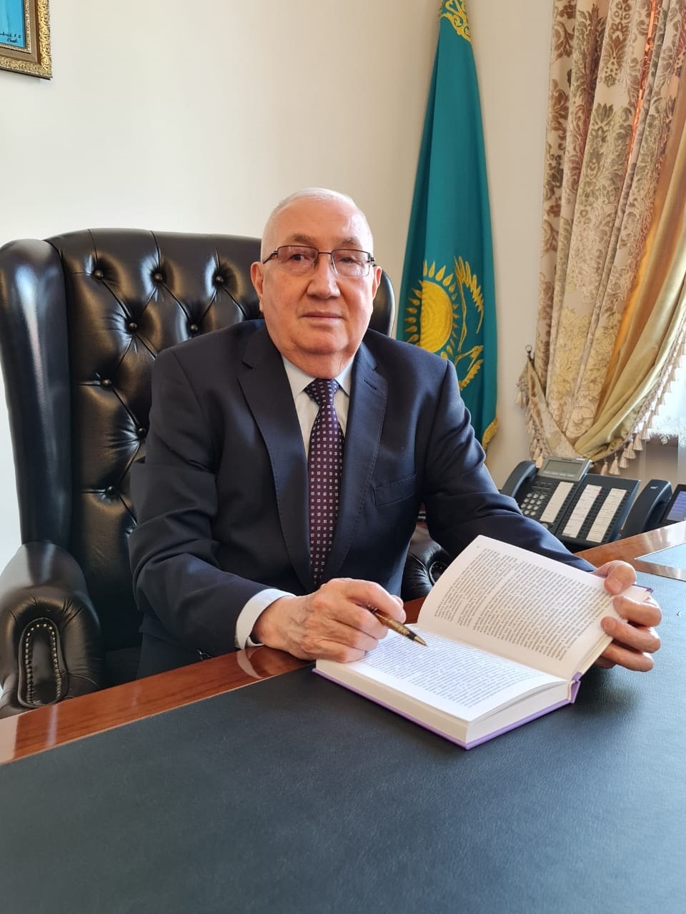 Bıologııa salasyn jańa beleske bastaǵan