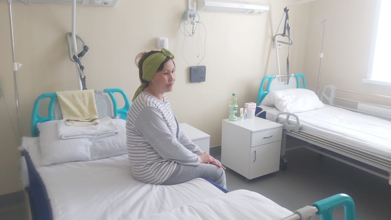 Atyraýlyq kelinshek altynshy perzentin ınfeksııalyq stasıonarda bosandy
