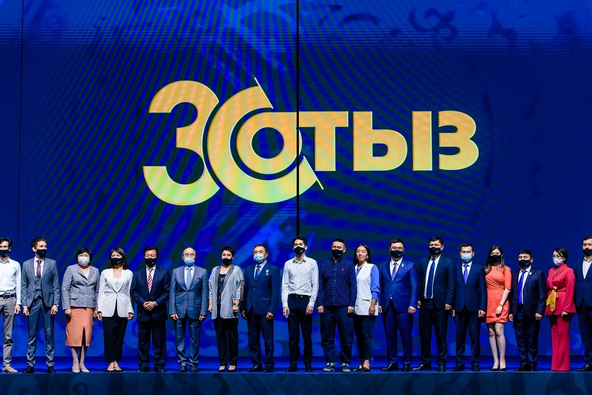 El damýyna úles qosqandar Tuńǵysh Prezıdent mýzeıinde kezdesti