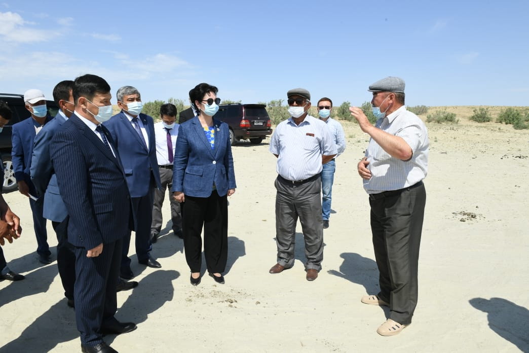 Alystaǵy aýyldyń  ahýalymen tanysty