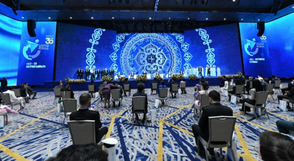 Jalyndy jastar bas qosty