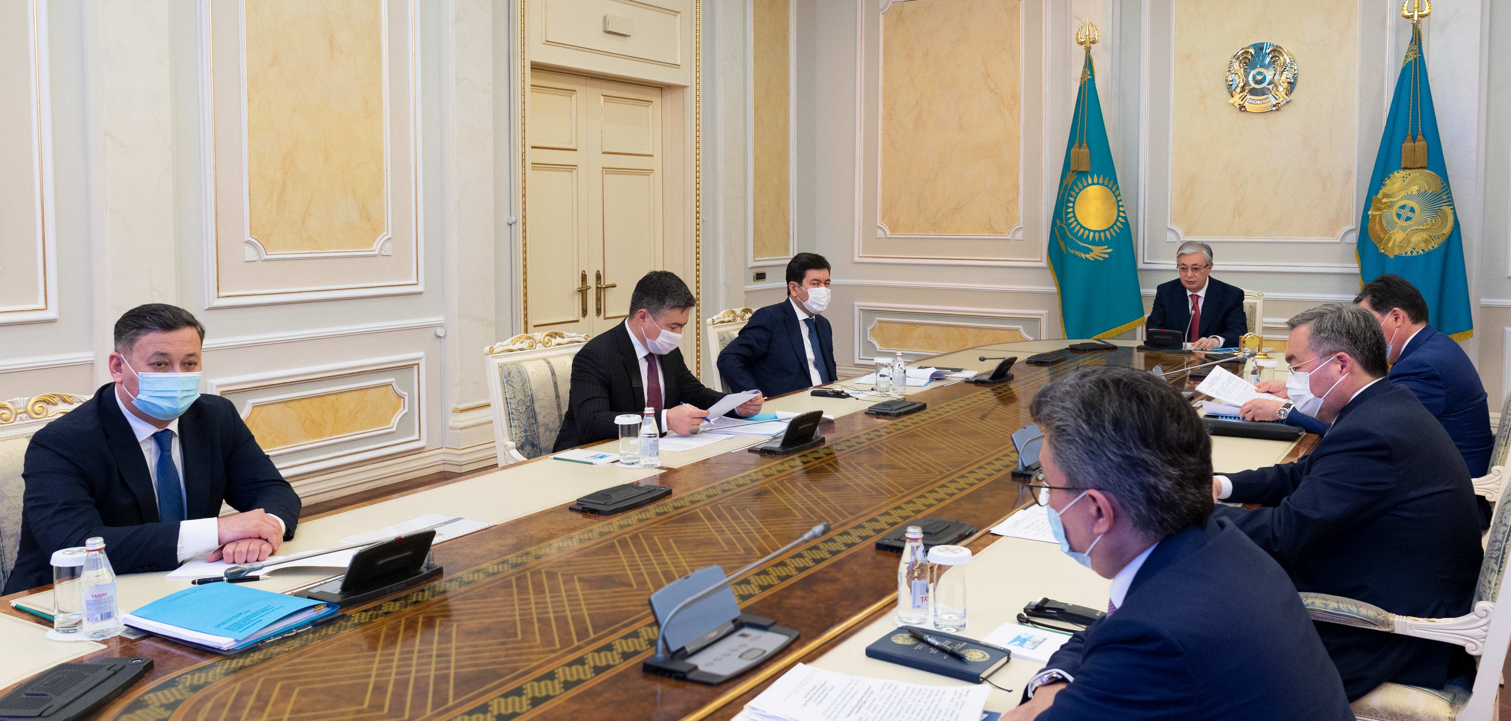 Qazaqstanda ekonomıkany qalpyna keltirý úshin jańa naryqtardy ıgerý kerek – Prezıdent