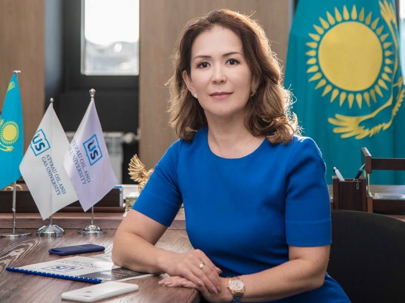 Bilim men ındýstrııany ushtastyrǵan ýnıversıtet