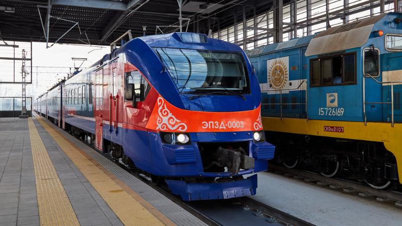 Alakólge aparatyn jolaýshylar poıyzy jolǵa shyqty